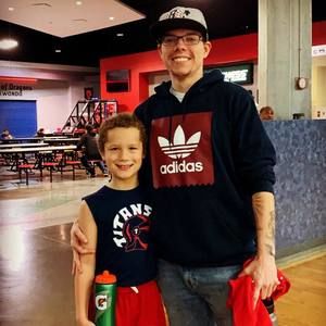 Meet your Posher, Chase